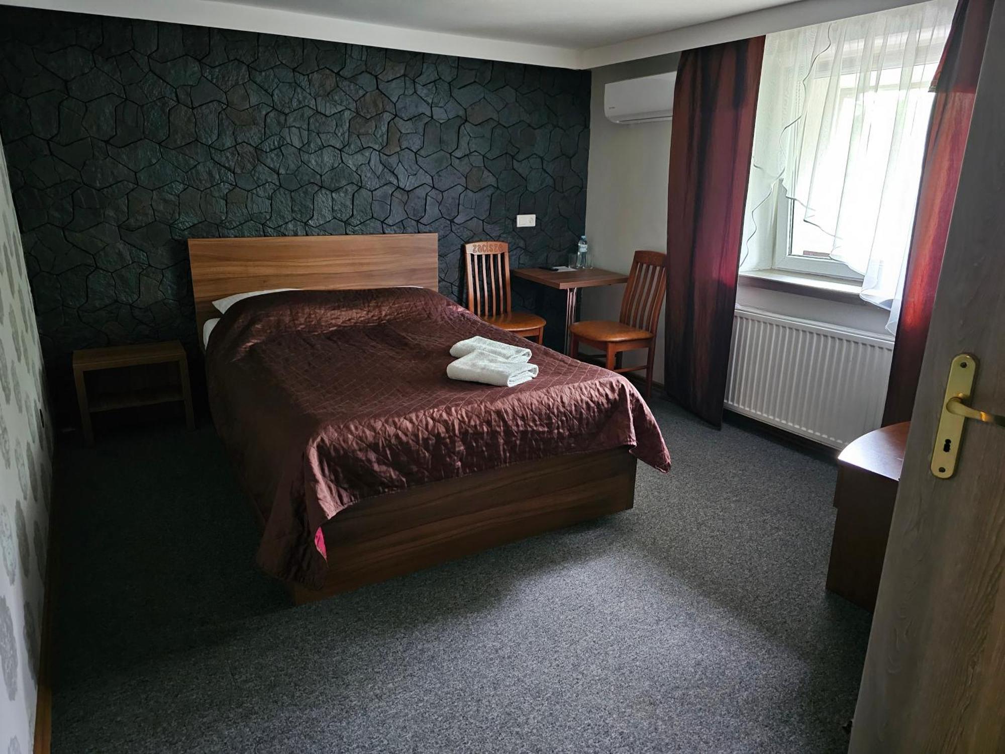 Bed and Breakfast "Zacisze" Згеж Экстерьер фото
